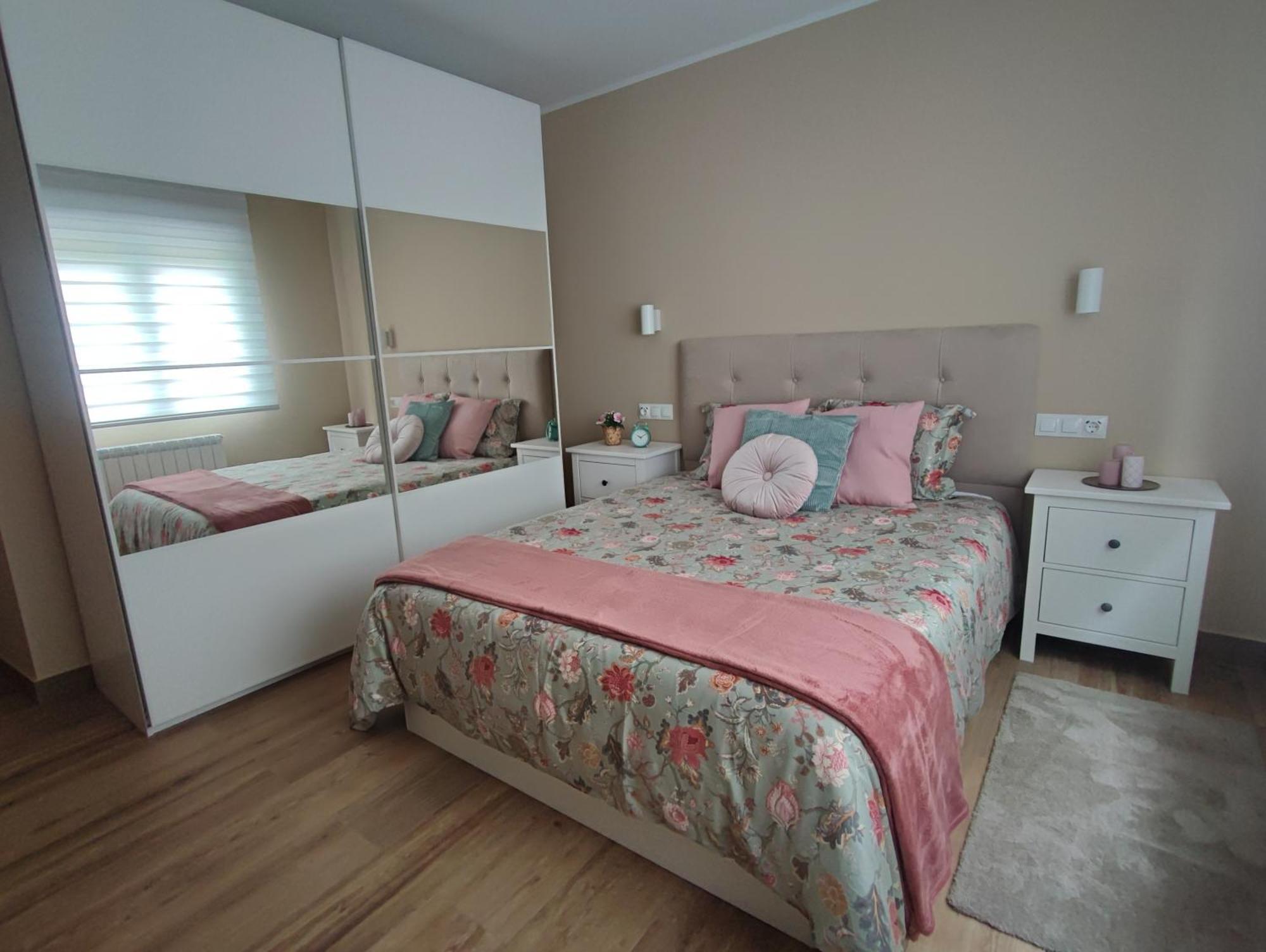 Apartamento Gael- Plaza Espana Avilés Dış mekan fotoğraf